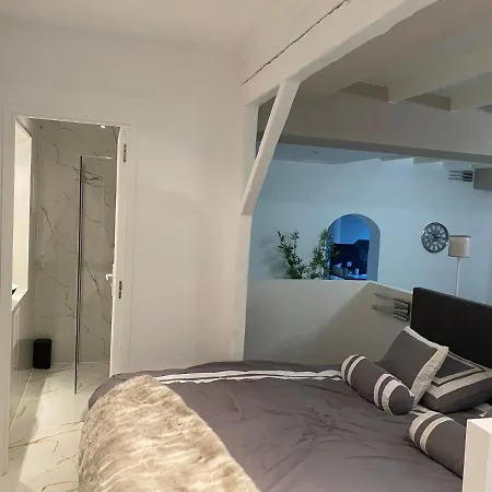 Beautiful 3-Bed Villa In Beausoleil